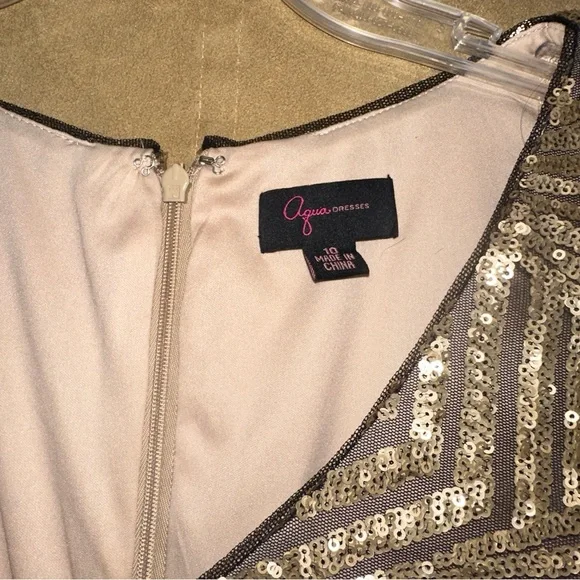 AQUA BRAND GOLD SEQUIN GATSBY LONG SLEEVE MINI DRESS 8/10 - Picture 8 of 8